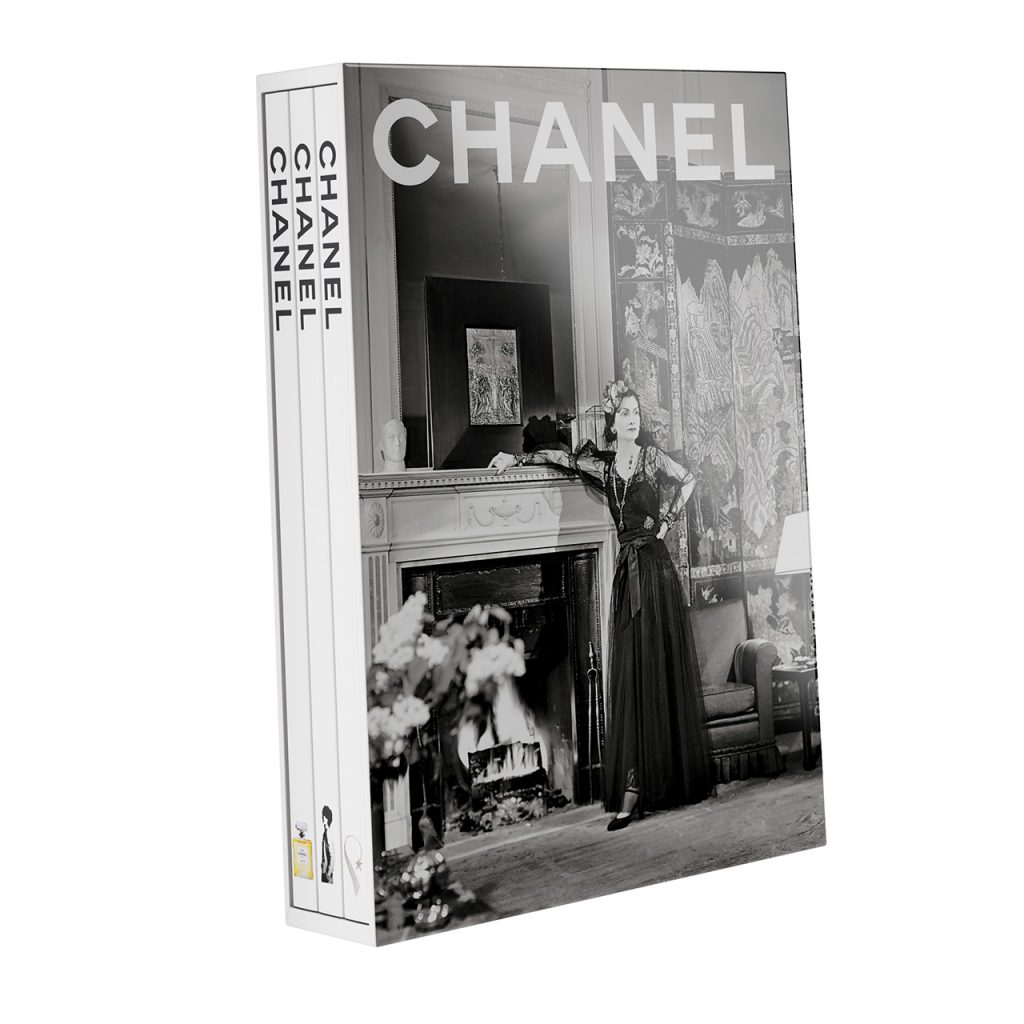 کتاب -01 Chanel