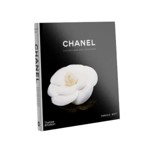 کتاب -02 Chanel