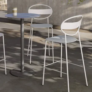 barstool-desktop-still